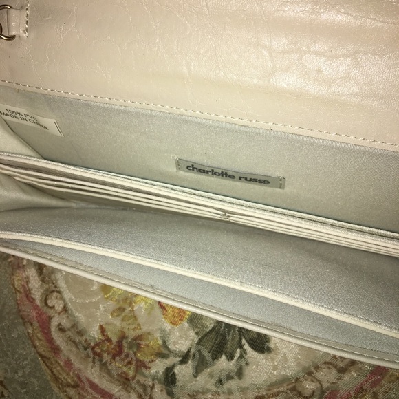 Women's Cream Quilted Wallet/Clutch Purse - Picture 11 of 11